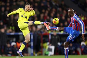 Crystal Palace - Tottenham, derby londonez în etapa #18 din Premier League » A intrat Radu Drăgușin