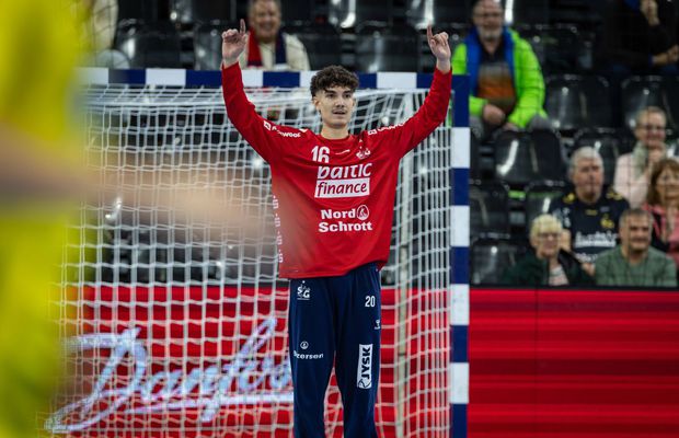 După debutul în Bundesliga și în European League, portarul de 18 ani al României speră să joace la Campionatul European: „Cel mai bun an al carierei”
