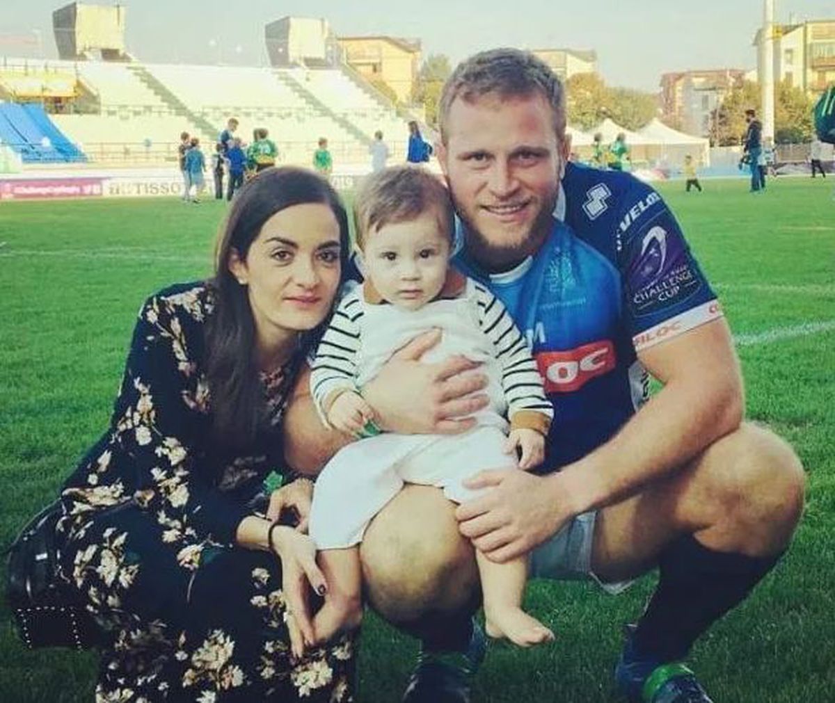 FOTO WOOOW Iubitele rugbiștilor italieni fac senzație la Turneul Celor Șase Națiuni