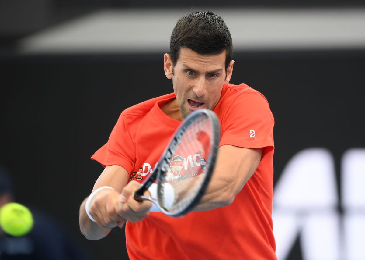 Cine-l mai înțelege pe Novak Djokovic? Moment bizar înainte de primul meci al anului pentru sârb