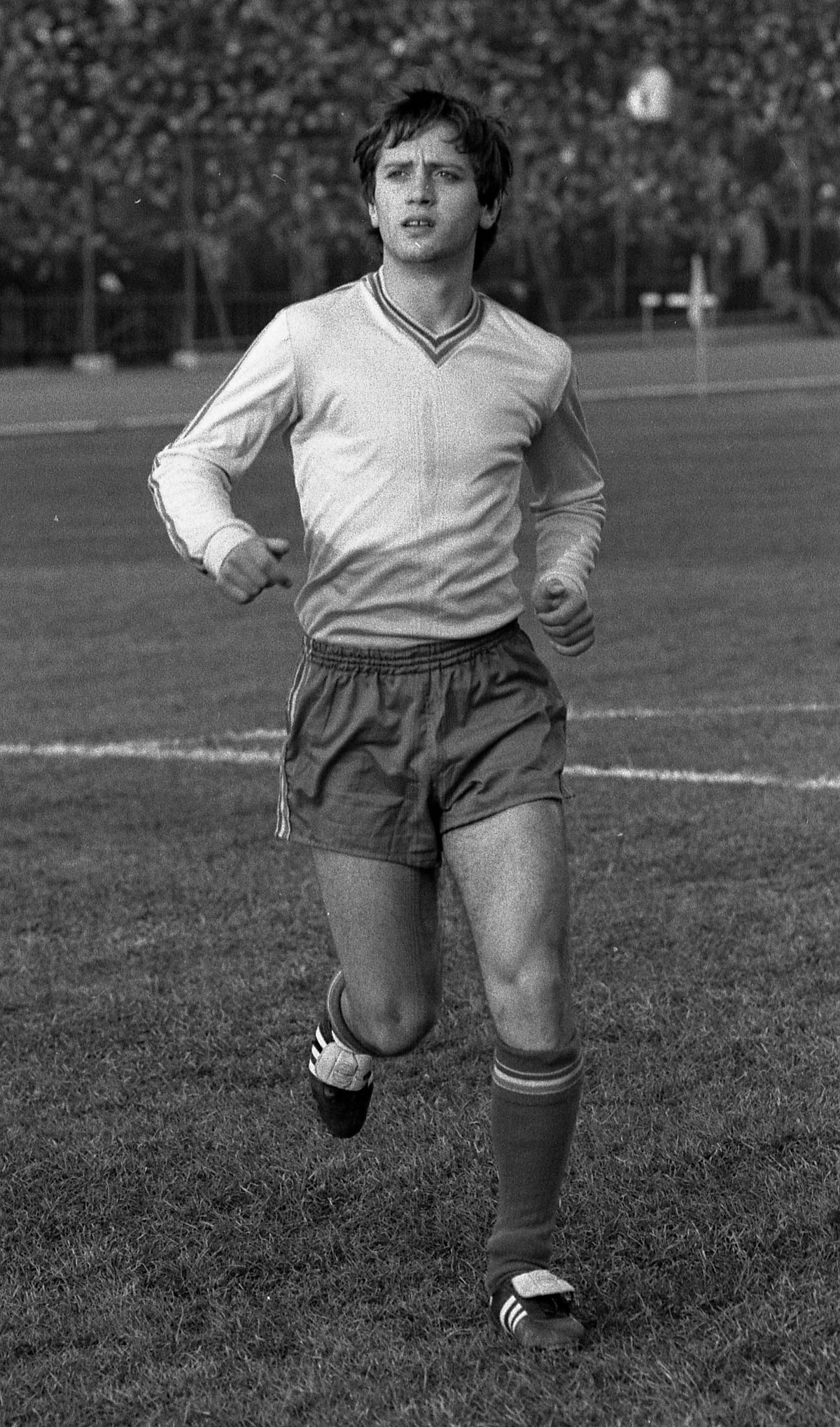 38 de ani de la primul gol în națională pentru egalul lui Messi și Maradona: „N-am fost  «copilul» lui Lucescu, ci unicul Balon de Aur al fotbalului românesc!"