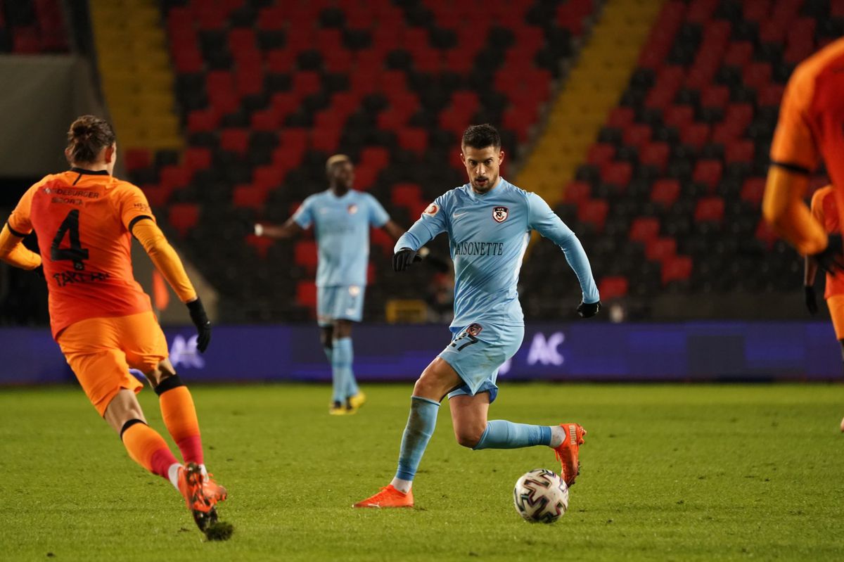 Gaziantep - Galatasaray 1-2. Gol marcat de Alex Maxim în prelungiri