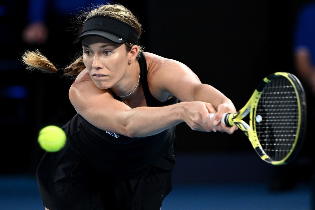 Dezvăluiri tari în cartea lui Barty » Halep i-a dat primul mesaj după titlul de la Wimbledon: „Am știut cu cine am de-a face!” + cu ce jucătoare de top avea „o relație complicată”