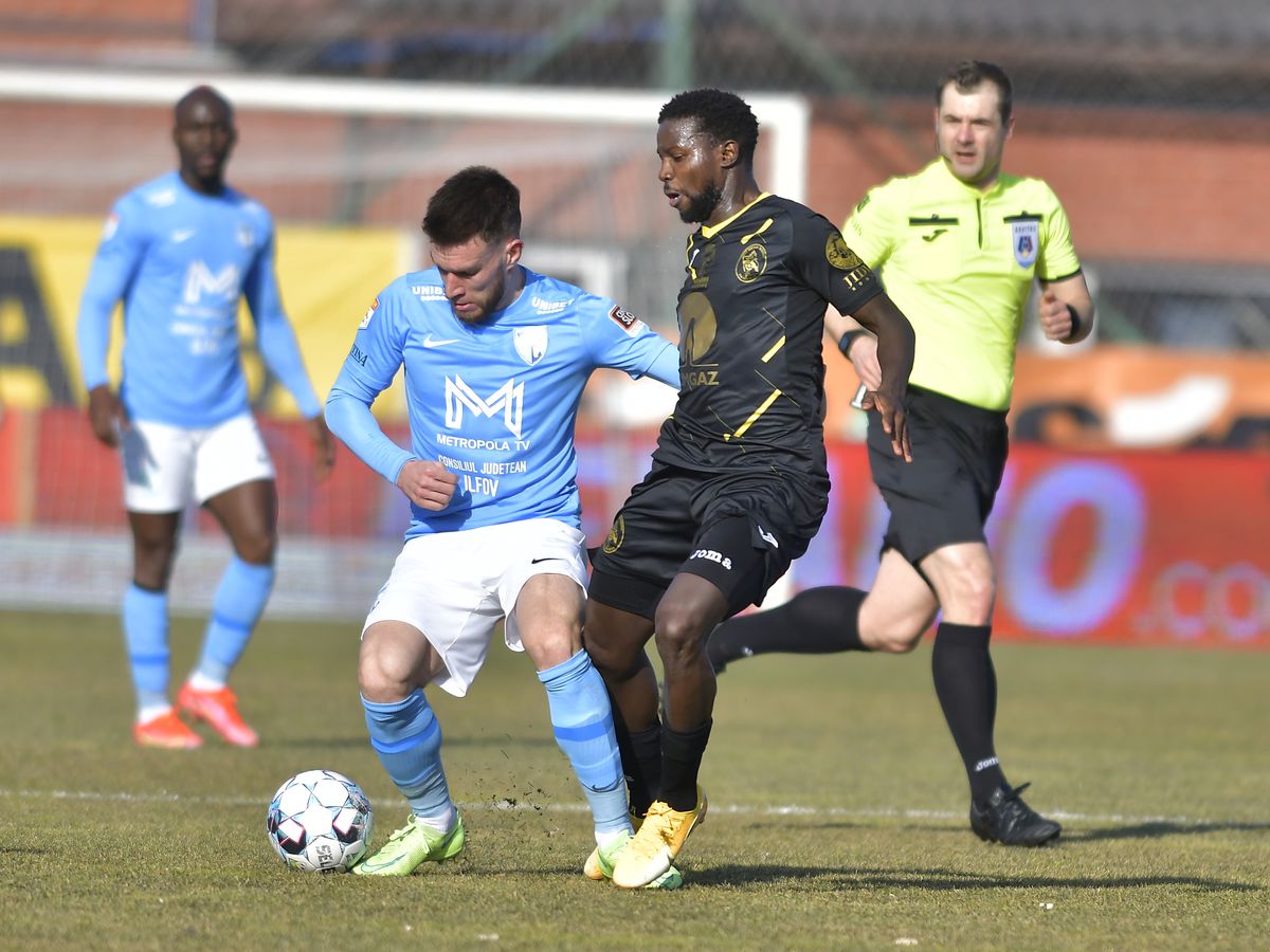 Denis Ciobotariu s-a integrat perfect la Voluntari: „Puțină gheață, apoi un șpriț cu Tamaș” 