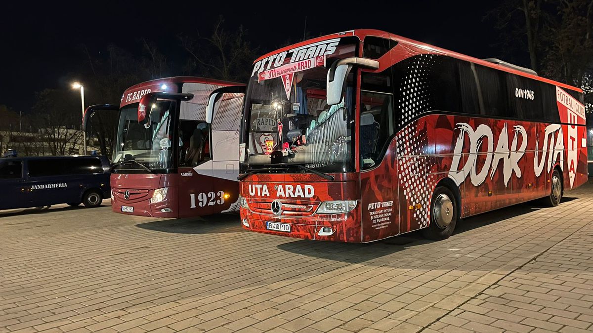 FOTO Rapid - UTA, suporteri, înainte de meci