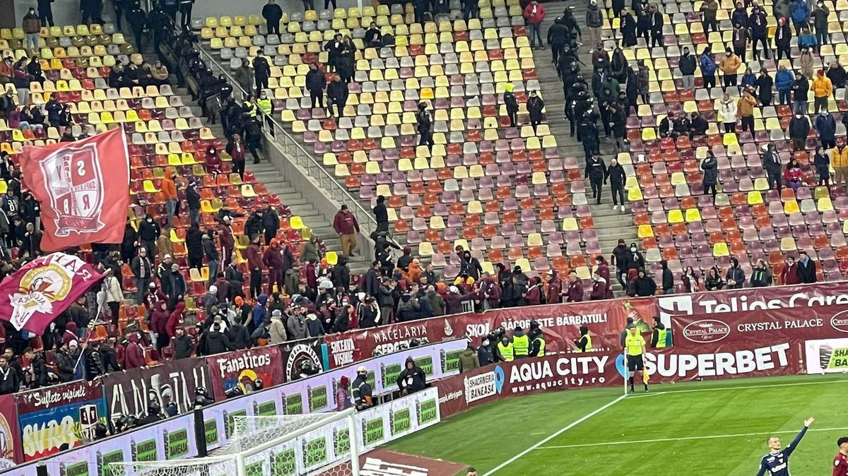 Fanii Rapidului se revoltă: „Poate facem proteste la Federație. Nu se poate așa ceva!” » Giuleștenii joacă următorul meci cu porțile închise
