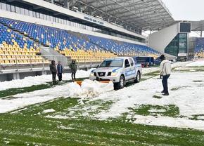 Cum se justifică administratorii „Ilie Oană” pentru mocirla în care s-a disputat Petrolul - Chindia: „N-au vrut să se mute”