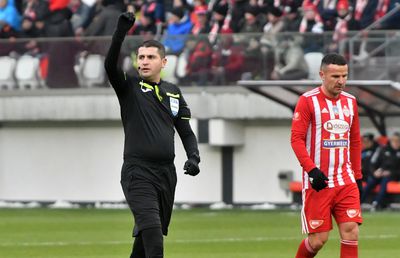 Cum a fost „premiat” Andrei Chivulete de CCA, după ce a oprit meciul Sepsi - FCU Craiova din cauza scandărilor xenofobe