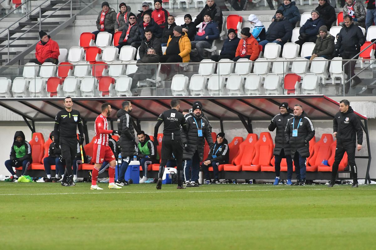 Ce prevede regulamentul, după ce Sepsi - FCU Craiova a fost oprit definitiv » Marius Avram explică: „Astea sunt instrucțiunile FIFA”