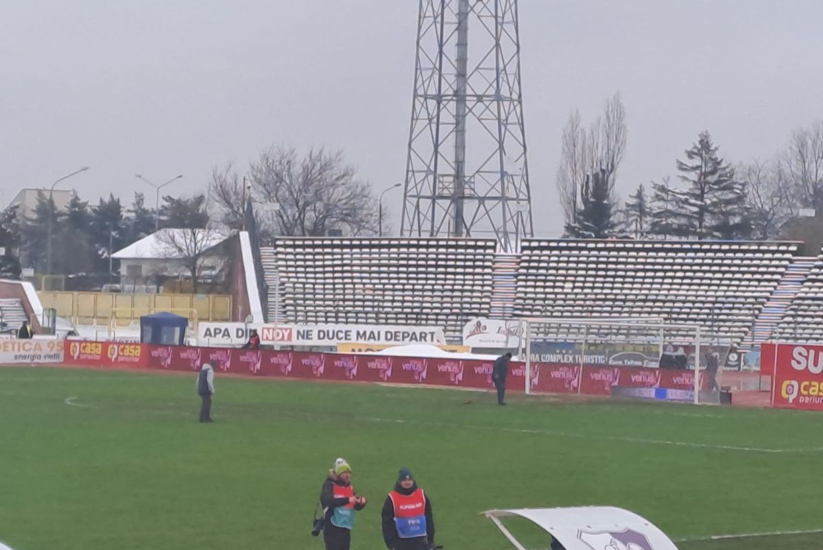 FC Argeș - FC Botoșani 0-2 » Moldovenii leagă victoriile în Superligă, piteștenii se scufundă în clasament
