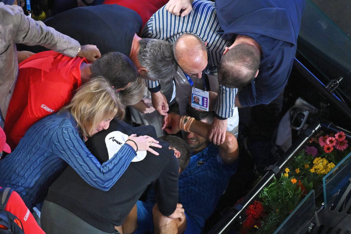 Nemaivăzut! Djokovic s-a prăbușit în lojă și a plâns minute în șir după finala Australian Open