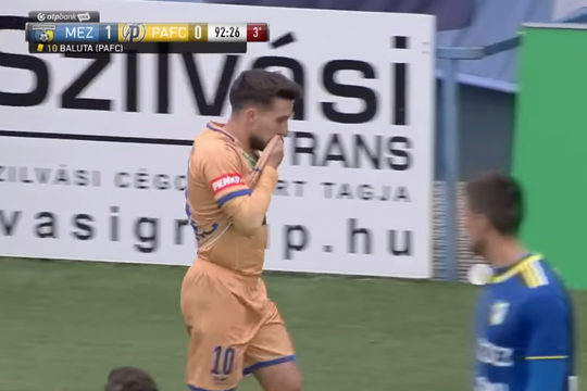 Alexandru Băluță (29 de ani), mijlocașul ofensiv al Academiei Puskas, a fost eliminat în prelungirile înfrângerii de la Mezőkövesd (0-1), duel contând pentru runda #17 a campionatului maghiar.