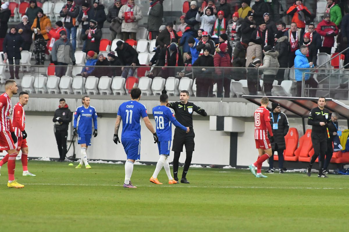 Scenariul avansat de șefii lui Sepsi, după oprirea meciului cu FCU Craiova: „Au premeditat totul!”