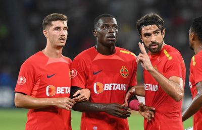 Are drum liber să se transfere de la FCSB: „Nu a vrut să meargă cu echipa, îți dai seama că are de gând să plece”