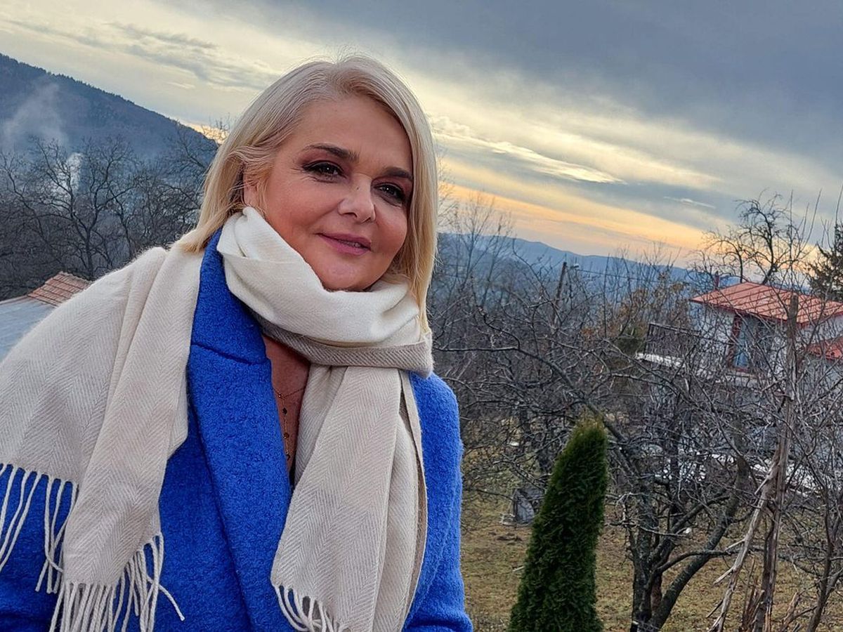 Iuliana Marciuc, celebra prezentatoare de la TVR