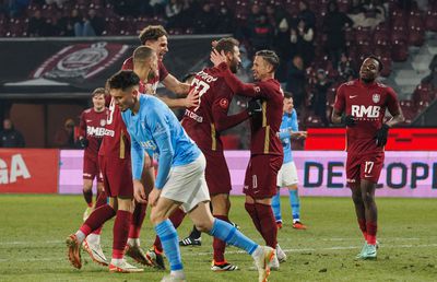 Debut perfect pentru Mutu » CFR Cluj a zdrobit-o pe Voluntari: Deac, 3 pase de gol! Clasamentul + notele GSP