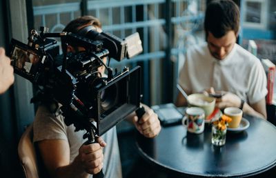 Top 5 strategii de marketing pe care le poți implementa alături de o casă de producție video