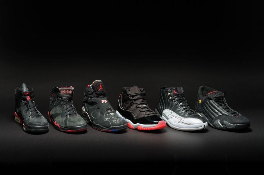 Sumă uriașă pentru pantofii de campion ai lui Michael Jordan » Se așteaptă o licitație de 10 milioane de dolari!
