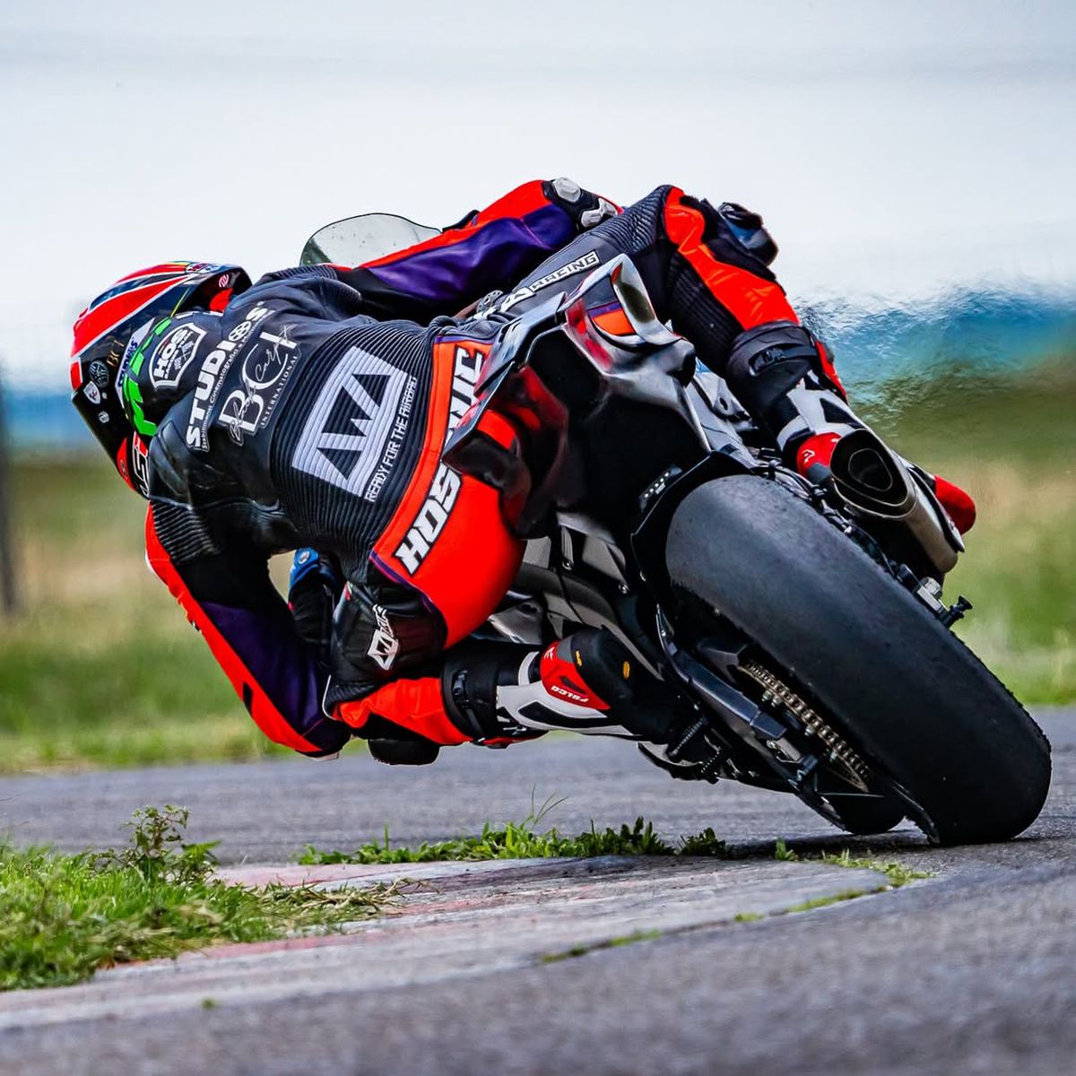 „Cel mai mare sacrificiu este că îmi dedic toată viața acestui sport” » Primul pilot român în MotoGP după aproape două decenii și-a trasat un obiectiv clar: „Vreau să fiu campion mondial”
