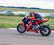 „Cel mai mare sacrificiu este că îmi dedic toată viața acestui sport” » Primul pilot român în MotoGP după aproape două decenii și-a trasat un obiectiv clar: „Vreau să fiu campion mondial”