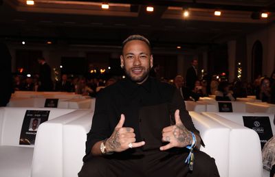 Prăbușire incredibilă a lui Neymar » De câte ori câștigă mai puțin la Santos față de salariul din Arabia Saudită!