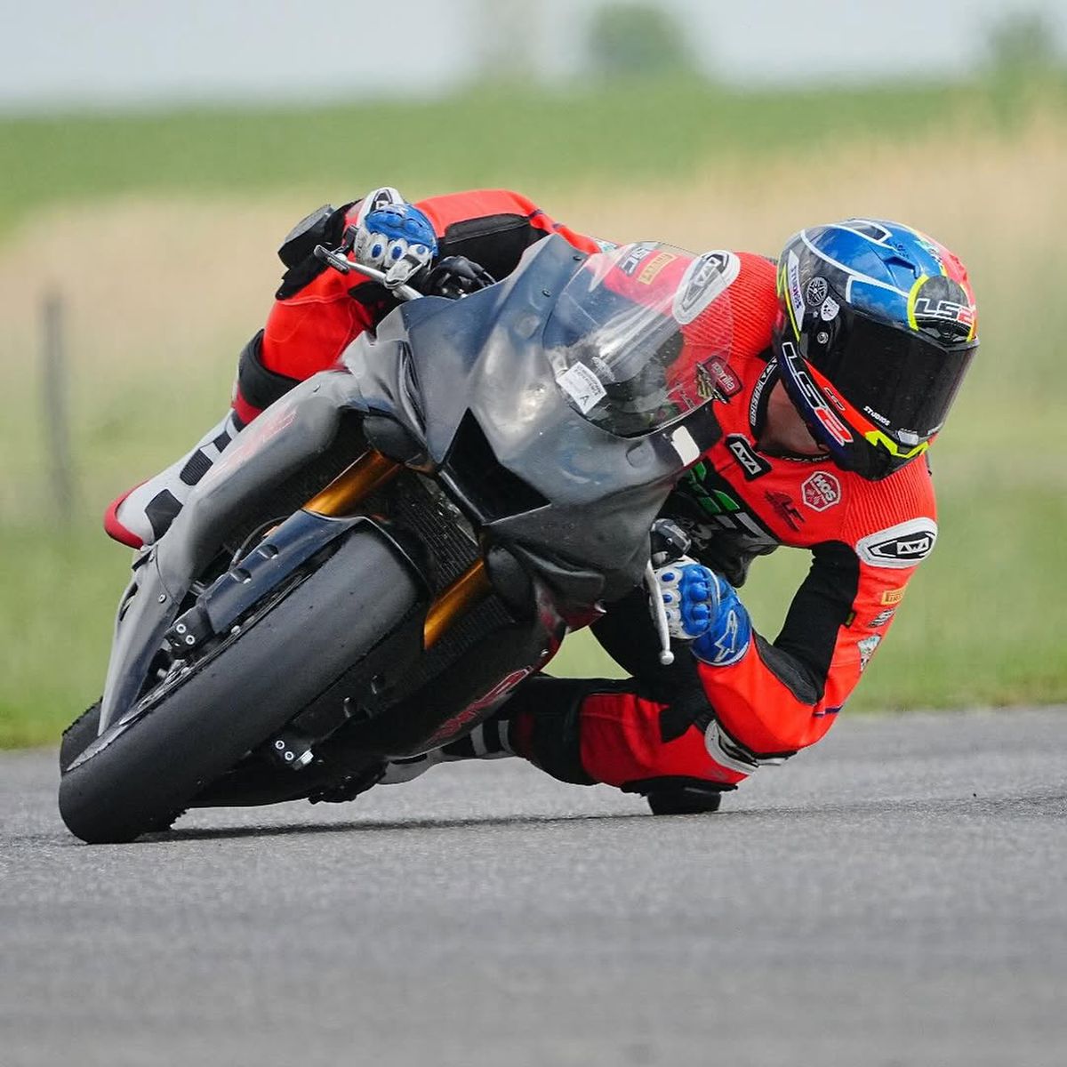 „Cel mai mare sacrificiu este că îmi dedic toată viața acestui sport” » Primul pilot român în MotoGP după aproape două decenii și-a trasat un obiectiv clar: „Vreau să fiu campion mondial”