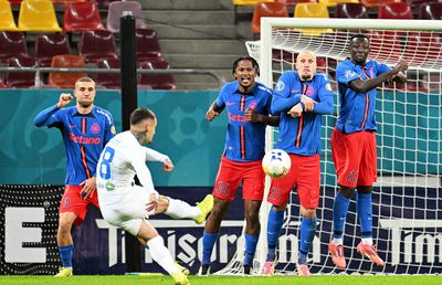 A fost coleg cu jucătorul FCSB-ului și dezvăluie: „M-a impresionat! Poate face față cu United”