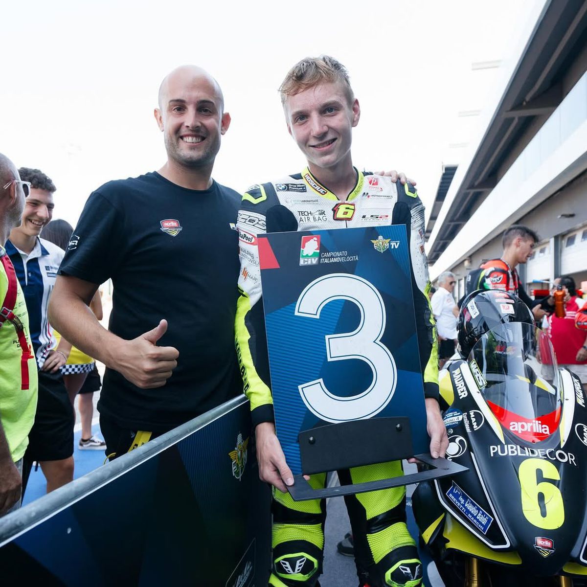 „Cel mai mare sacrificiu este că îmi dedic toată viața acestui sport” » Primul pilot român în MotoGP după aproape două decenii și-a trasat un obiectiv clar: „Vreau să fiu campion mondial”
