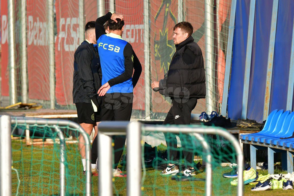 Voie bună înainte de Manchester United » Imagini de la antrenamentul oficial: cine i-a îmbărbătat pe roș-albaștri