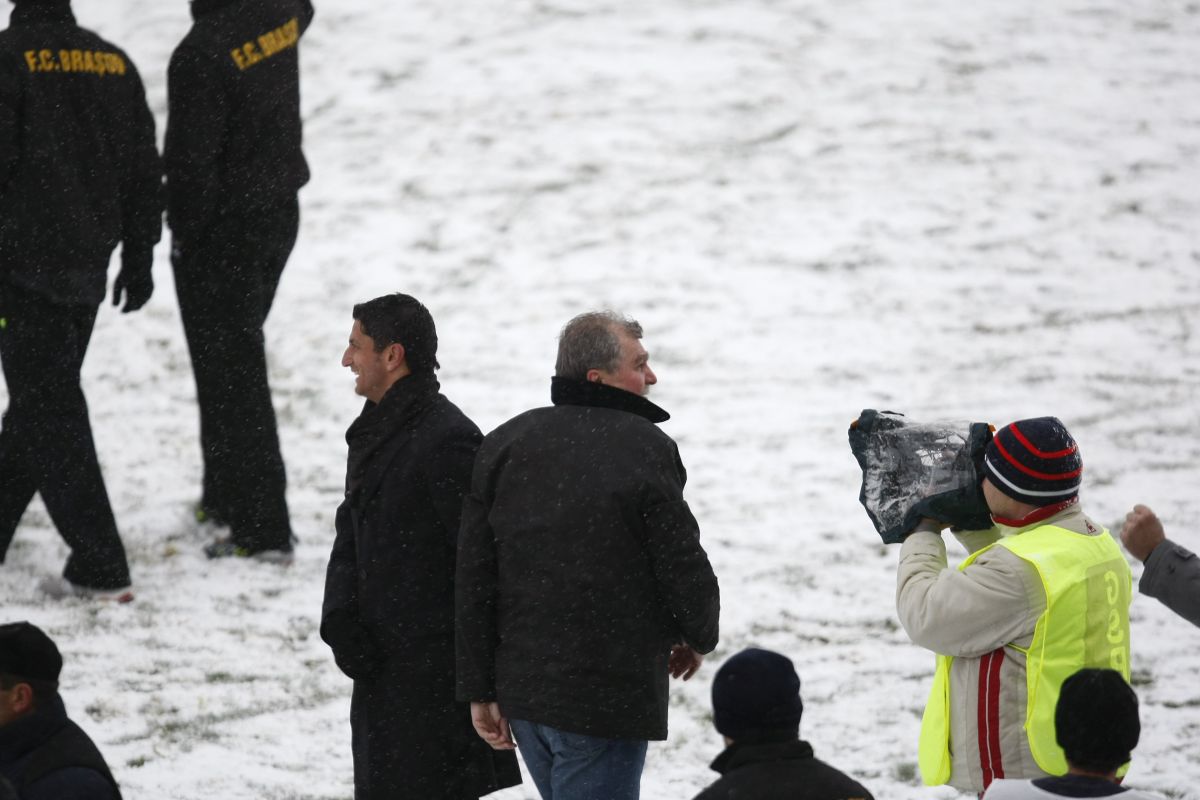 Prima reacție a lui Mircea Lucescu după decesul lui Dinu Gheorghe: „Aseară am vorbit cu el. Era volubil”