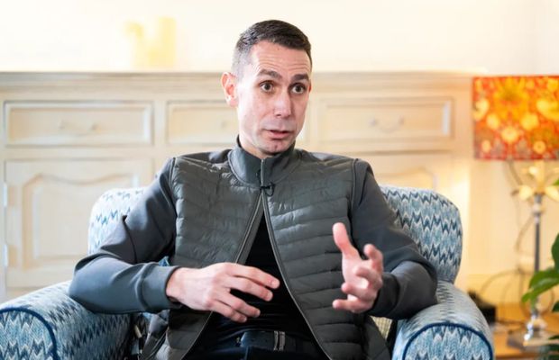 David Coote nu renunță la fotbal » Revenire de senzație pentru arbitrul care a mărturisit că s-a drogat și că e gay!