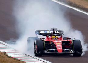N-a început sezonul, dar Lewis Hamilton și-a bușit Ferrariul. Toate informațiile despre accidentul de astăzi
