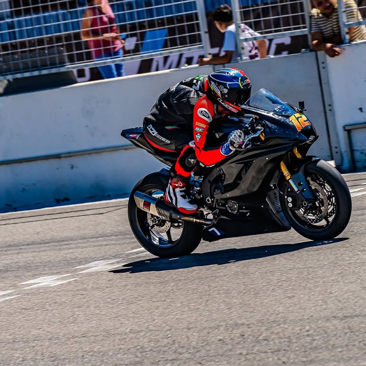 „Cel mai mare sacrificiu este că îmi dedic toată viața acestui sport” » Primul pilot român în MotoGP după aproape două decenii și-a trasat un obiectiv clar: „Vreau să fiu campion mondial”