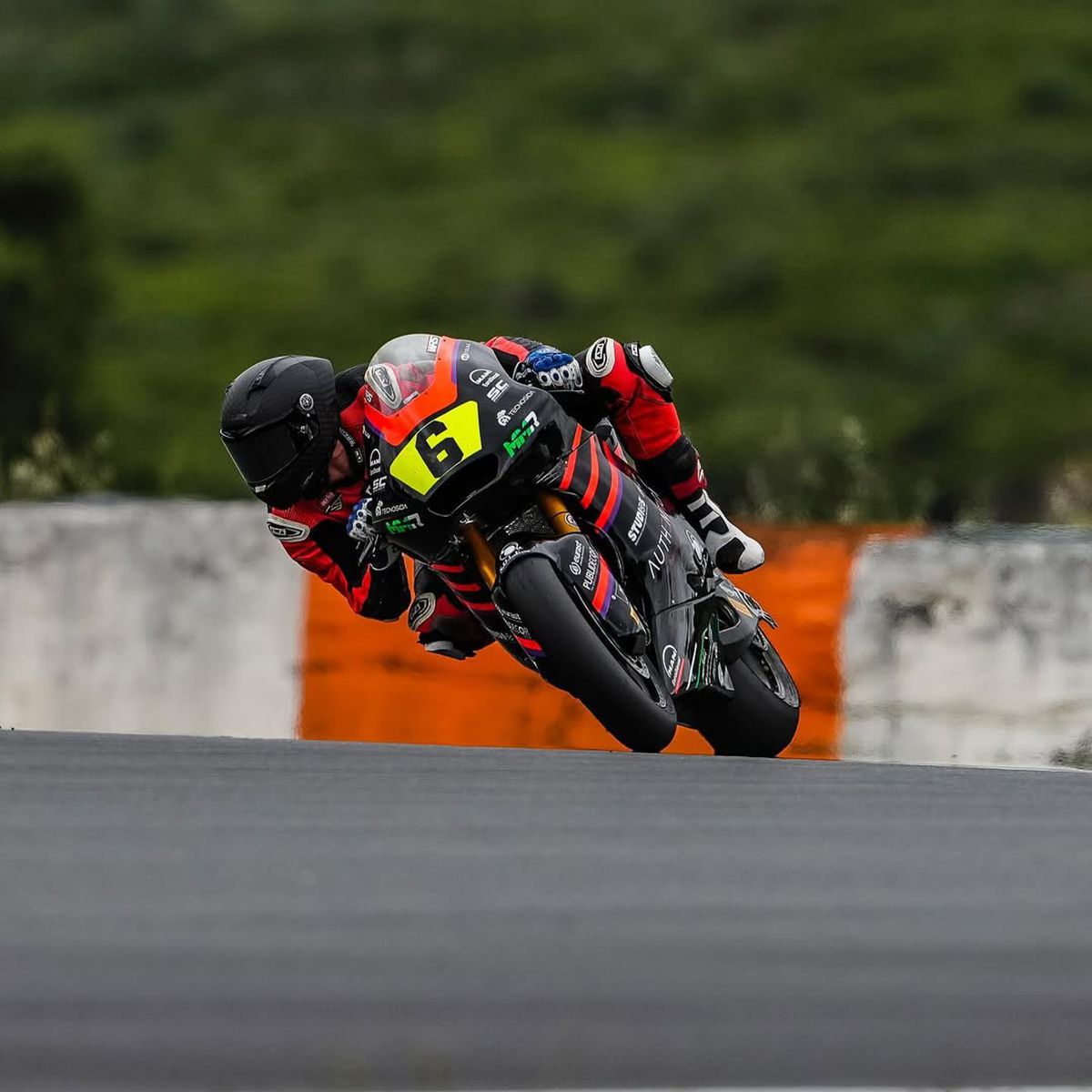 „Cel mai mare sacrificiu este că îmi dedic toată viața acestui sport” » Primul pilot român în MotoGP după aproape două decenii și-a trasat un obiectiv clar: „Vreau să fiu campion mondial”