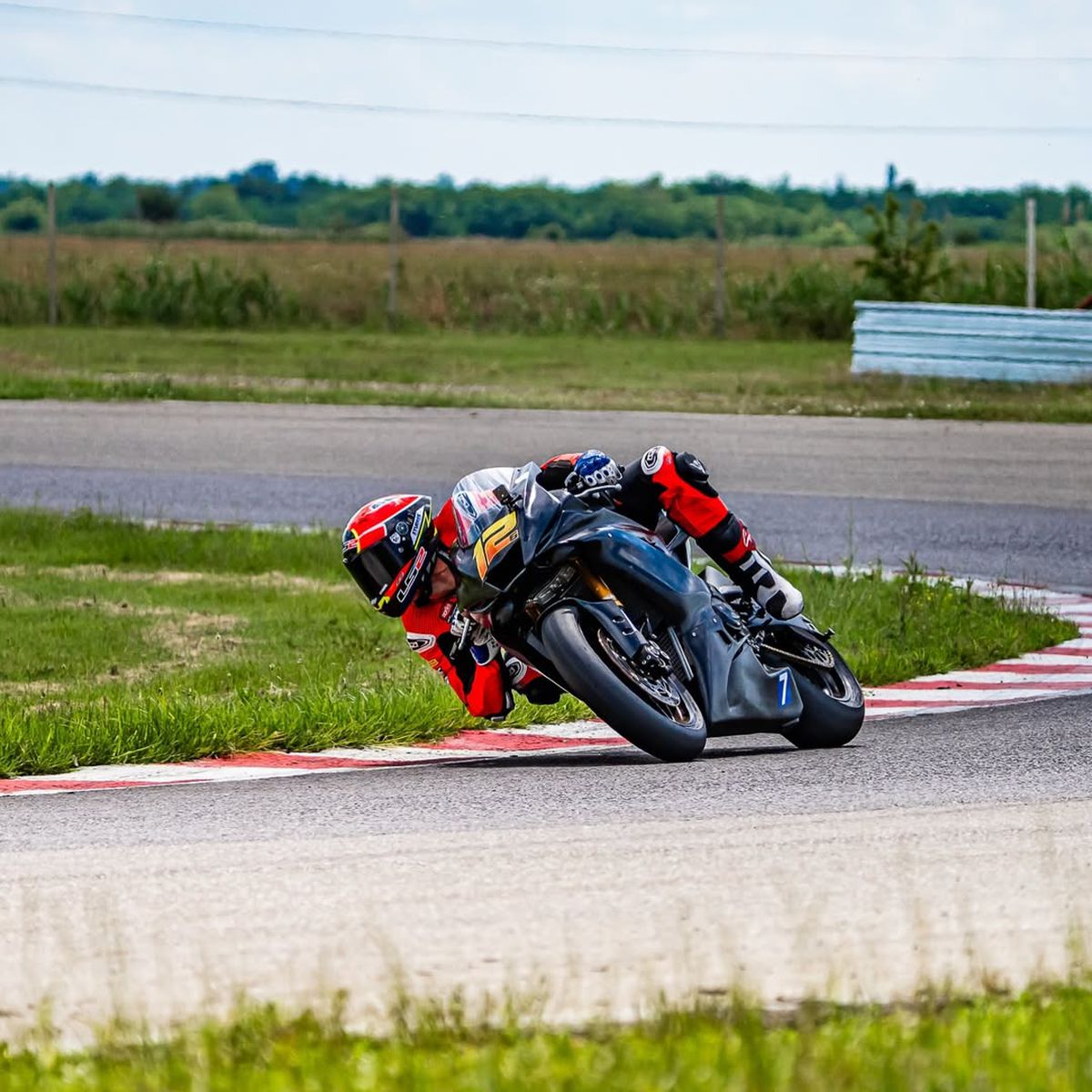 „Cel mai mare sacrificiu este că îmi dedic toată viața acestui sport” » Primul pilot român în MotoGP după aproape două decenii și-a trasat un obiectiv clar: „Vreau să fiu campion mondial”