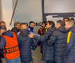 Scandal la pauza meciului FCSB - Fenerbahce // Capturi FOTO: Digi Sport