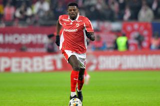 Dinamo nu se grăbește să-i prelungească înțelegerea: „Clubul e mai important decât jucătorul”