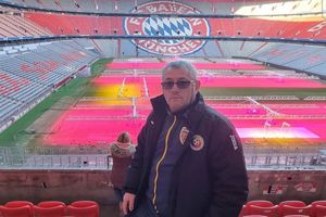 Îl mai recunoașteți? „Bașkanul” Stelei care a îngenuncheat Fener: „Eu zic 2-1”. Amintiri de neprețuit: „Okocha mi-a rupt coloana, dar m-a motivat mai mult!”