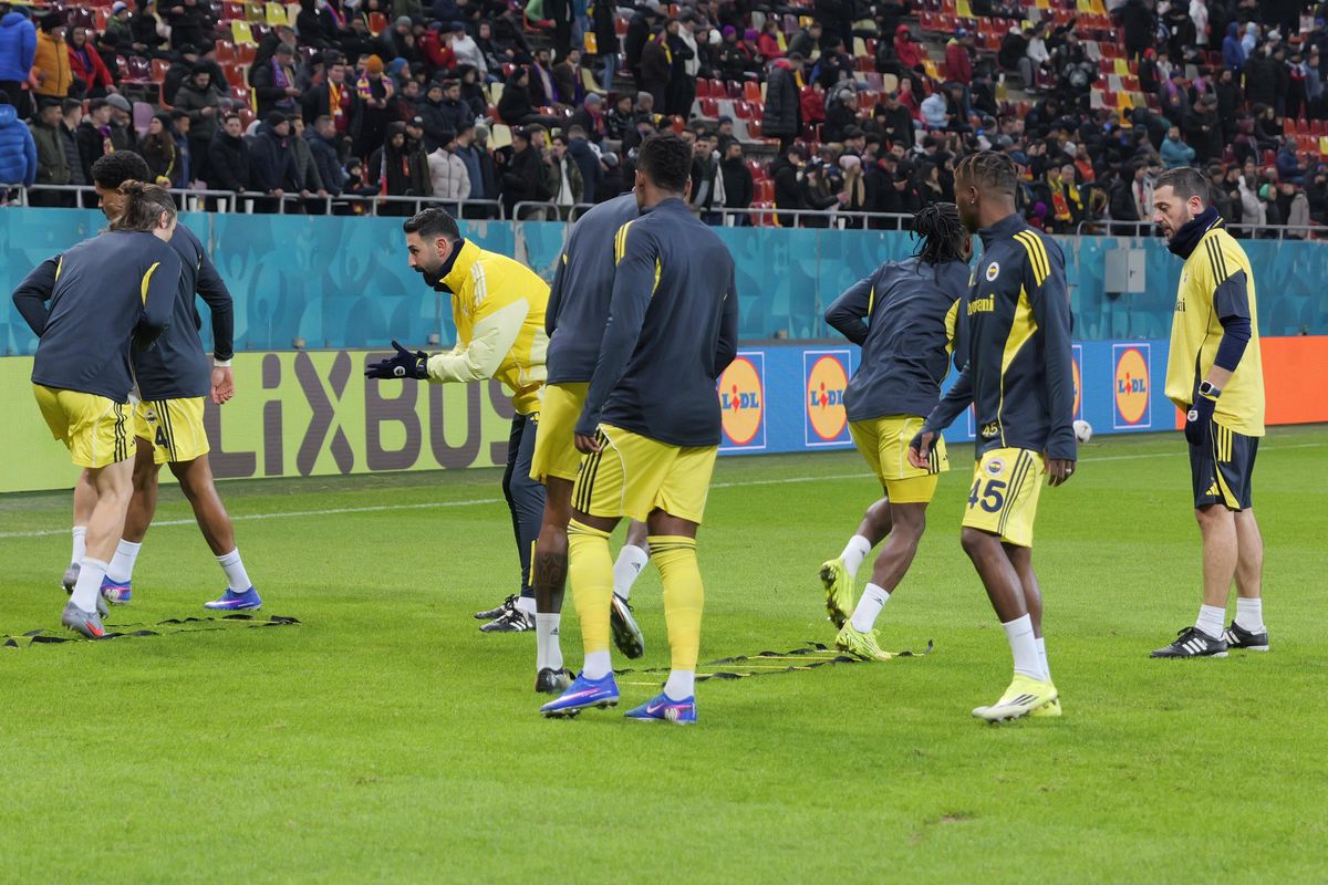 Imagini înainte de FCSB - Fenerbahce, etapa 8 din Europa League