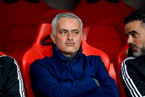 Mourinho a scos-o pe Real din Top 8 și a pornit o rafală de atacuri: „Fac apel la unii să nu sară de la balcon”