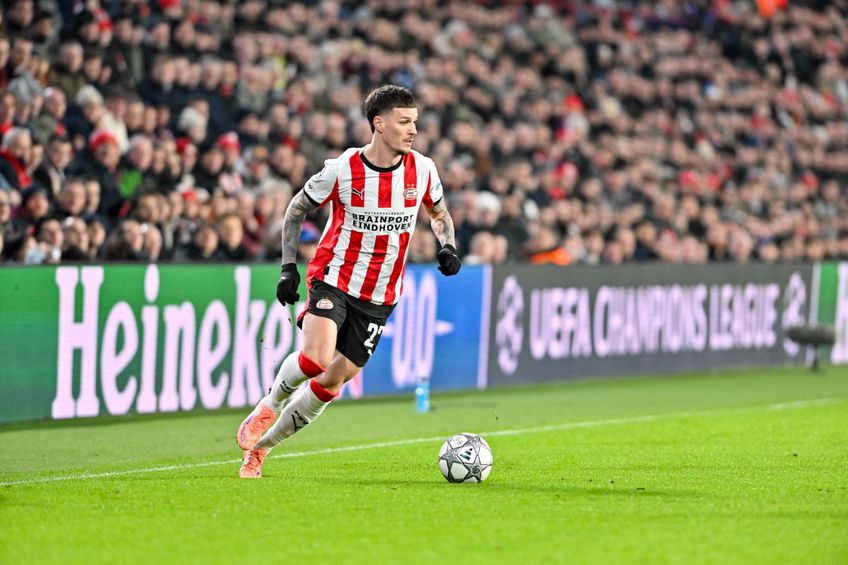 Dennis Man, în PSV - Bayern // FOTO: Imago Images