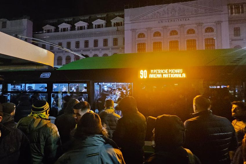 Fanii lui Fenerbahce, cu RATB-ul spre Arena Națională