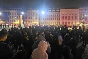 Fanii lui Fenerbahce, cu RATB-ul spre Arena Națională! Imagini în timp real de la reporterii GSP