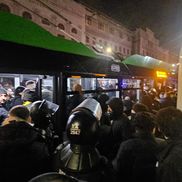 Fanii lui Fenerbahce, cu RATB-ul spre Arena Națională!