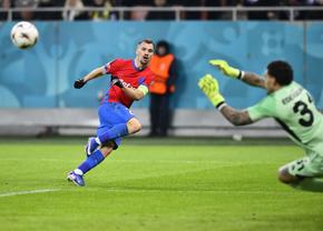 Mesajul lui Darius Olaru la o zi după eliminarea din Europa League: „Mulțumim pentru sprijin”