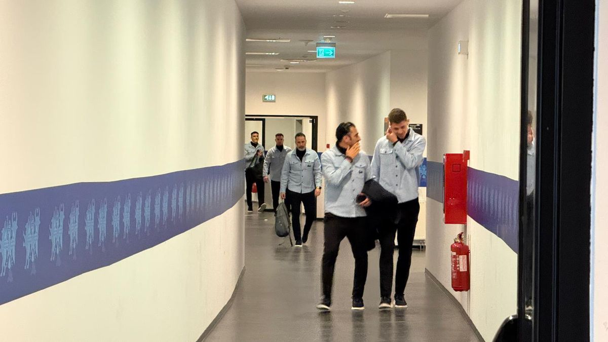 Prea târziu! Naivă în prima repriză, FCSB s-a trezit după pauză, dar n-a putut să o întoarcă pe Fenerbahce. Final de aventură în Europa League