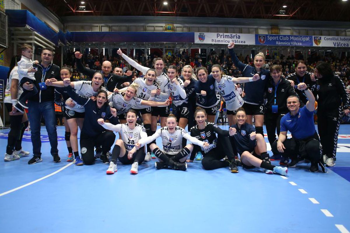 SCM RM VÂLCEA - SAVEHOF 28-20 // Ann Grete Norgaard: „Sunt fericită la Vâlcea! Știam la ce echipă vin!”