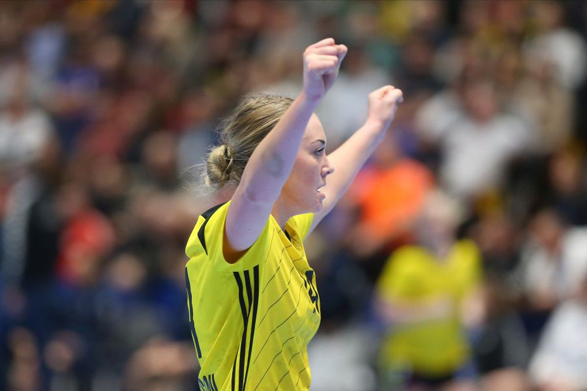 SCM RM VÂLCEA - SAVEHOF 28-20 // Ann Grete Norgaard: „Sunt fericită la Vâlcea! Știam la ce echipă vin!”