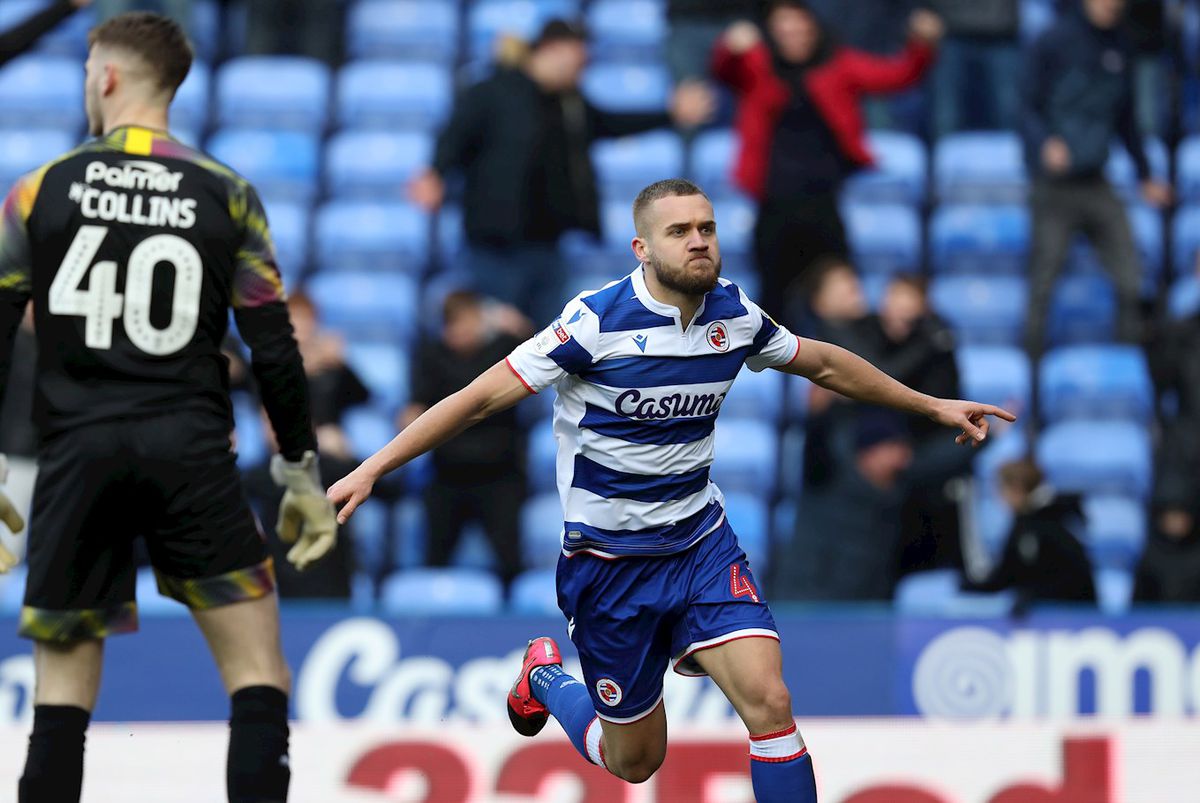 FOTO George Pușcaș, Reading Barnsley