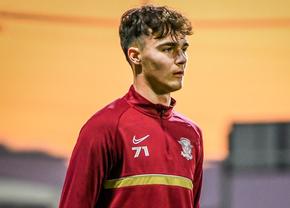 Povestea lui Robert Bădescu, puștiul cu debut de vis la Rapid » Sportul care l-a propulsat în fotbal și gestul căpitanului pentru el